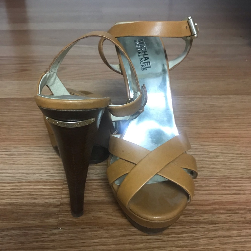 MICHAEL Michael Kors  Halo Strap Sandal